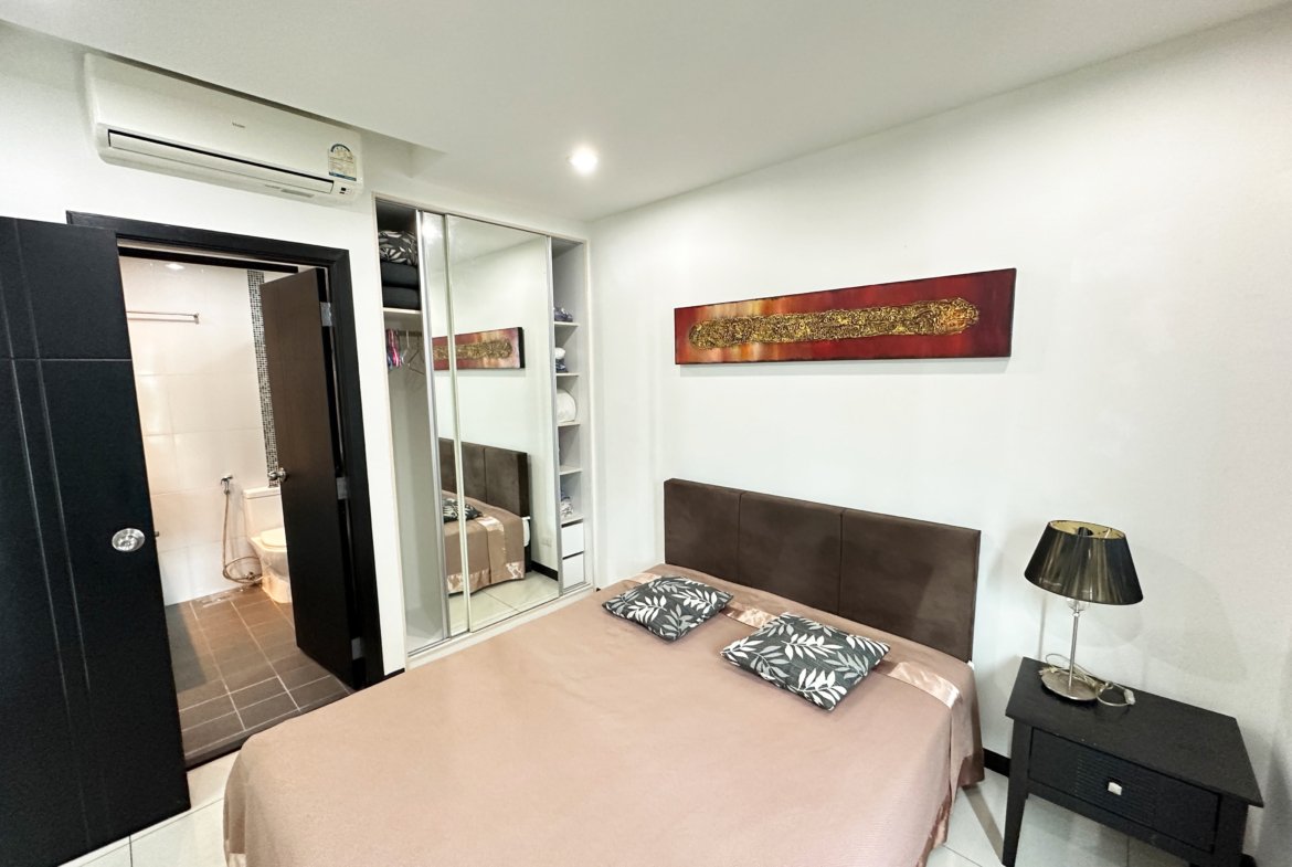 rent apartment Pattaya Siam Oriental